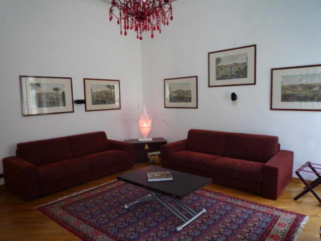 Residenza Mucha Apartment Roma Phòng bức ảnh