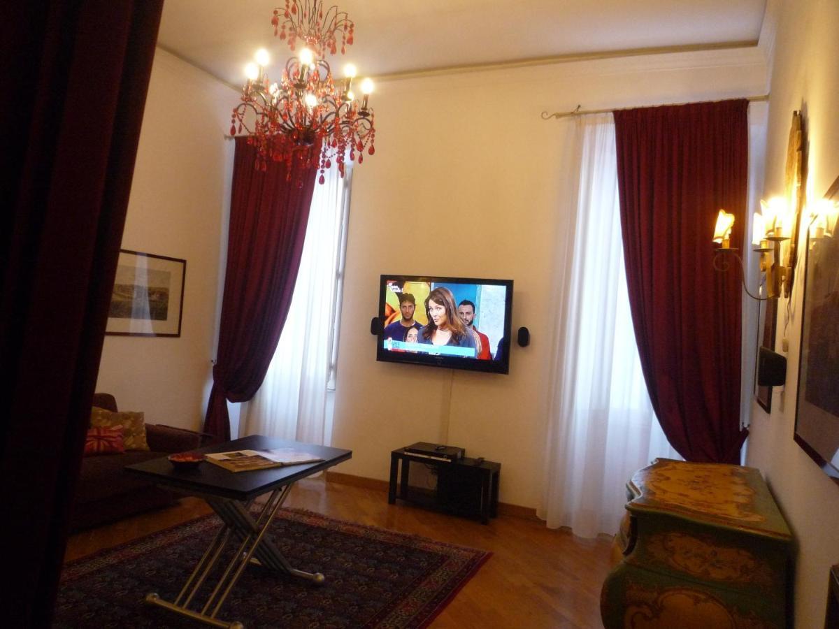 Residenza Mucha Apartment Roma Phòng bức ảnh